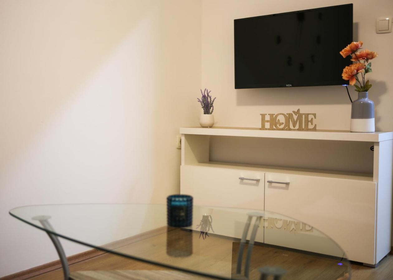 Apartment B&J - In The Center Of سبليت المظهر الخارجي الصورة