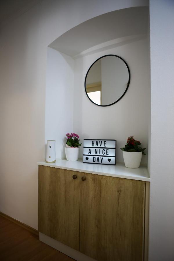 Apartment B&J - In The Center Of سبليت المظهر الخارجي الصورة